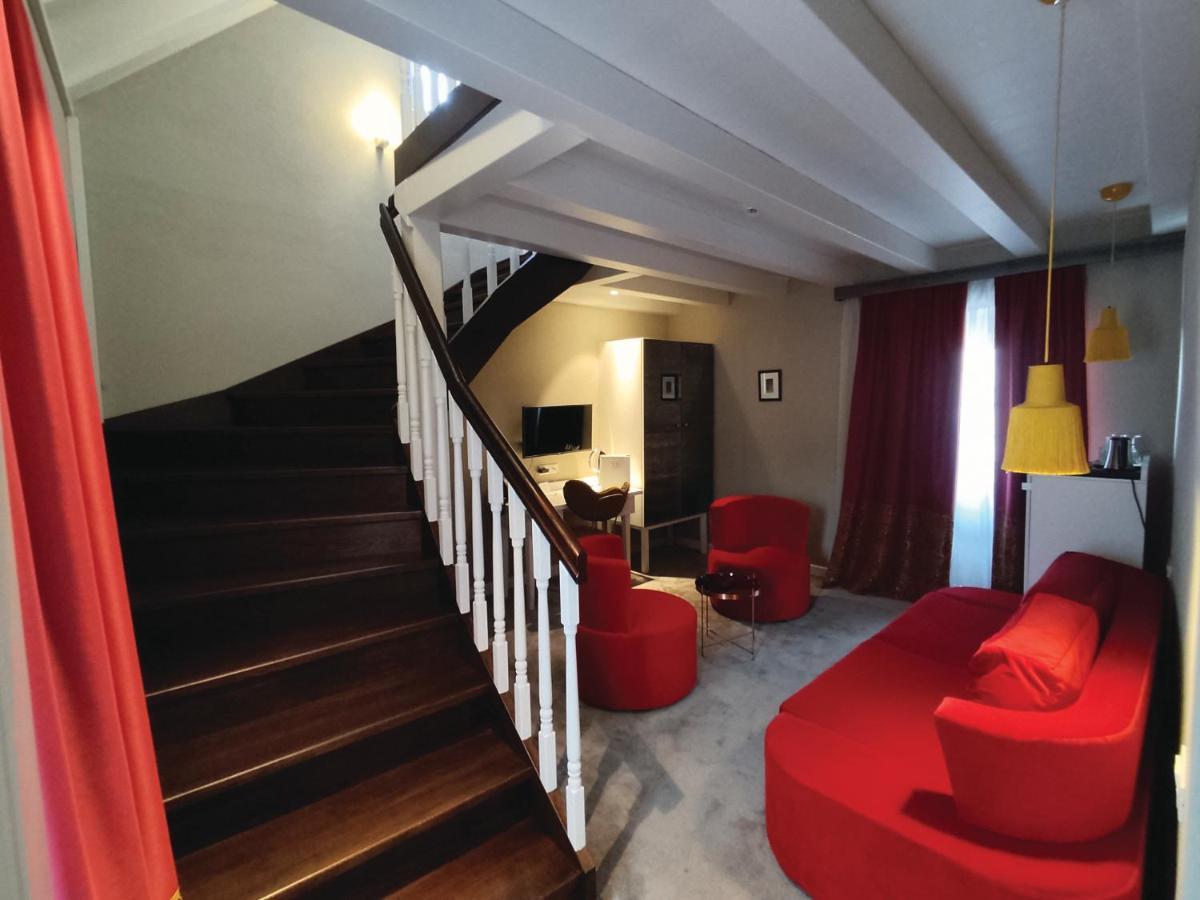 XII Century Heritage Hotel Трогир Екстериор снимка