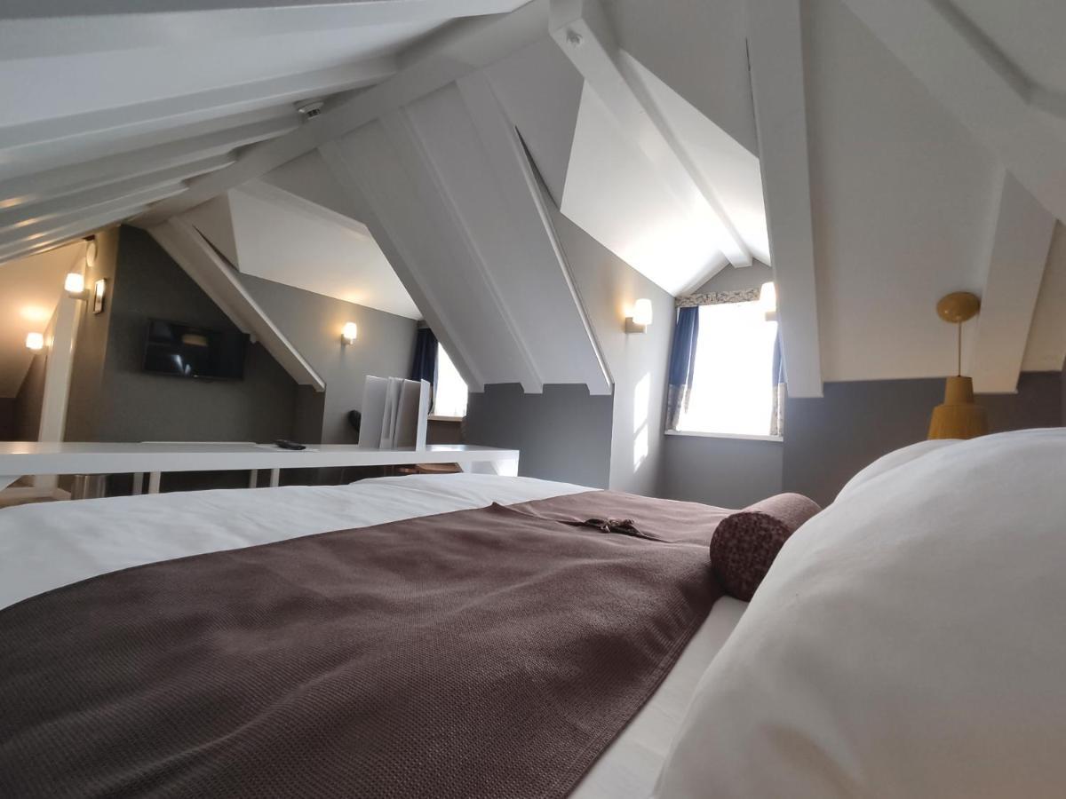 XII Century Heritage Hotel Трогир Екстериор снимка
